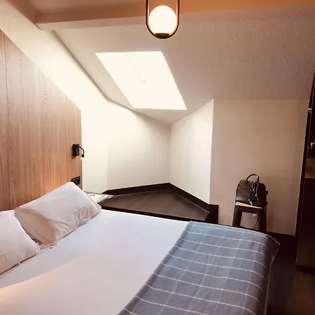 Hotel Western Bridge Lyon East