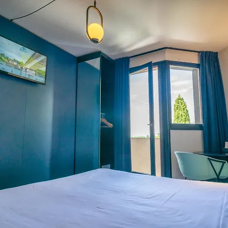 Western Bridge Lyon East Hotel 3*