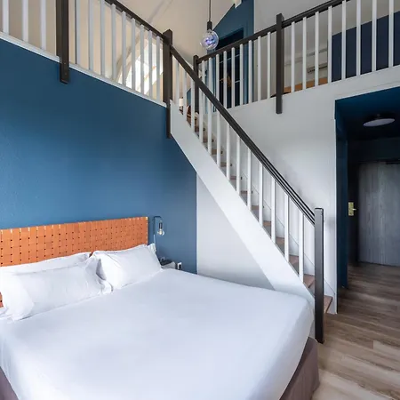Western Bridge Lyon East Hotel Jons