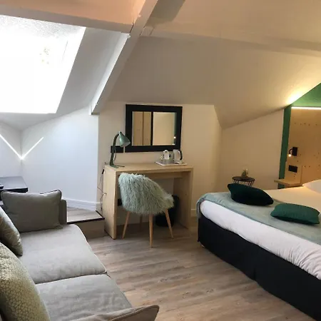 Western Bridge Lyon East 3* Jons